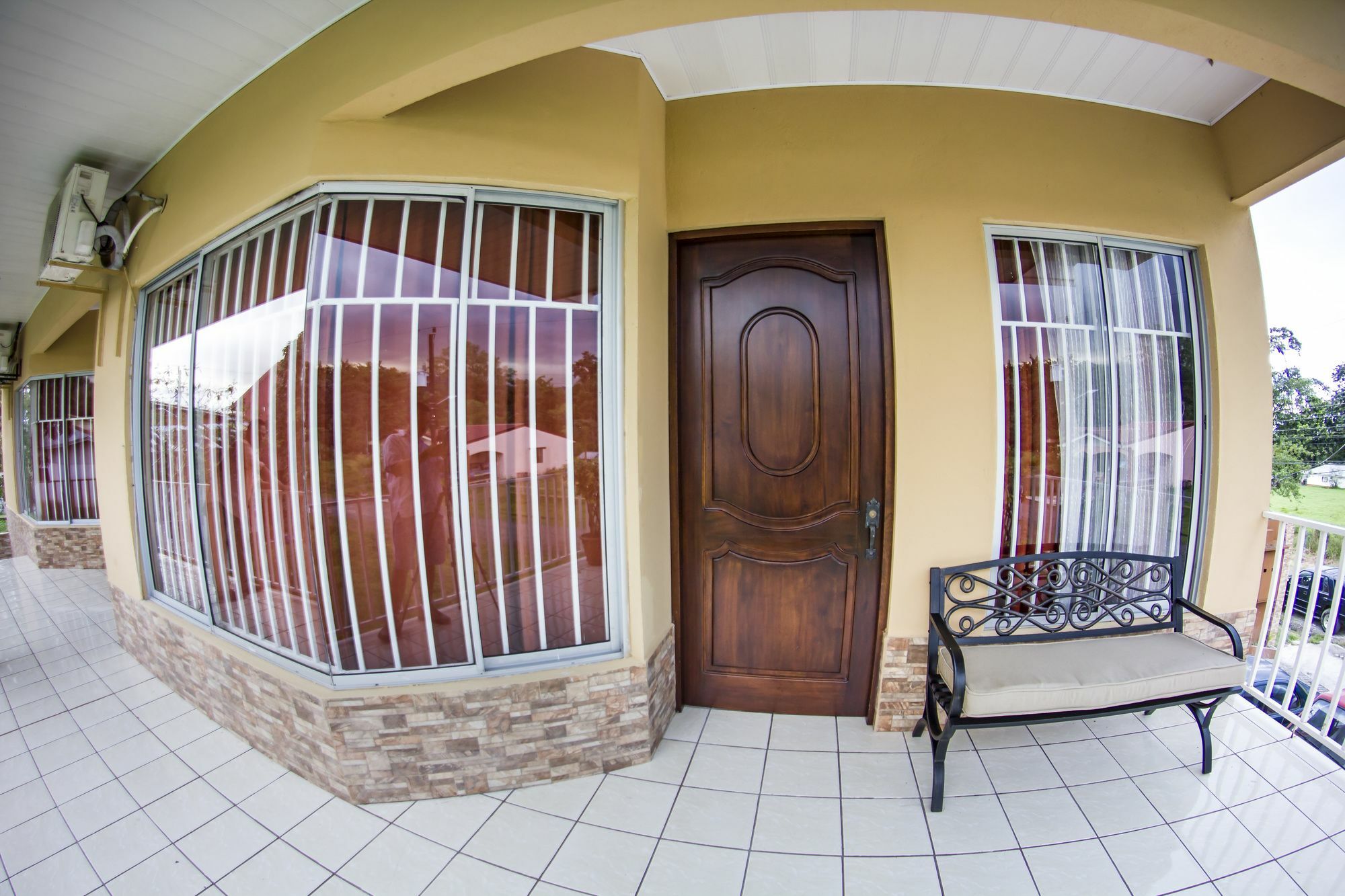 Apartamentos Valle Del Volcan La Fortuna Bagian luar foto